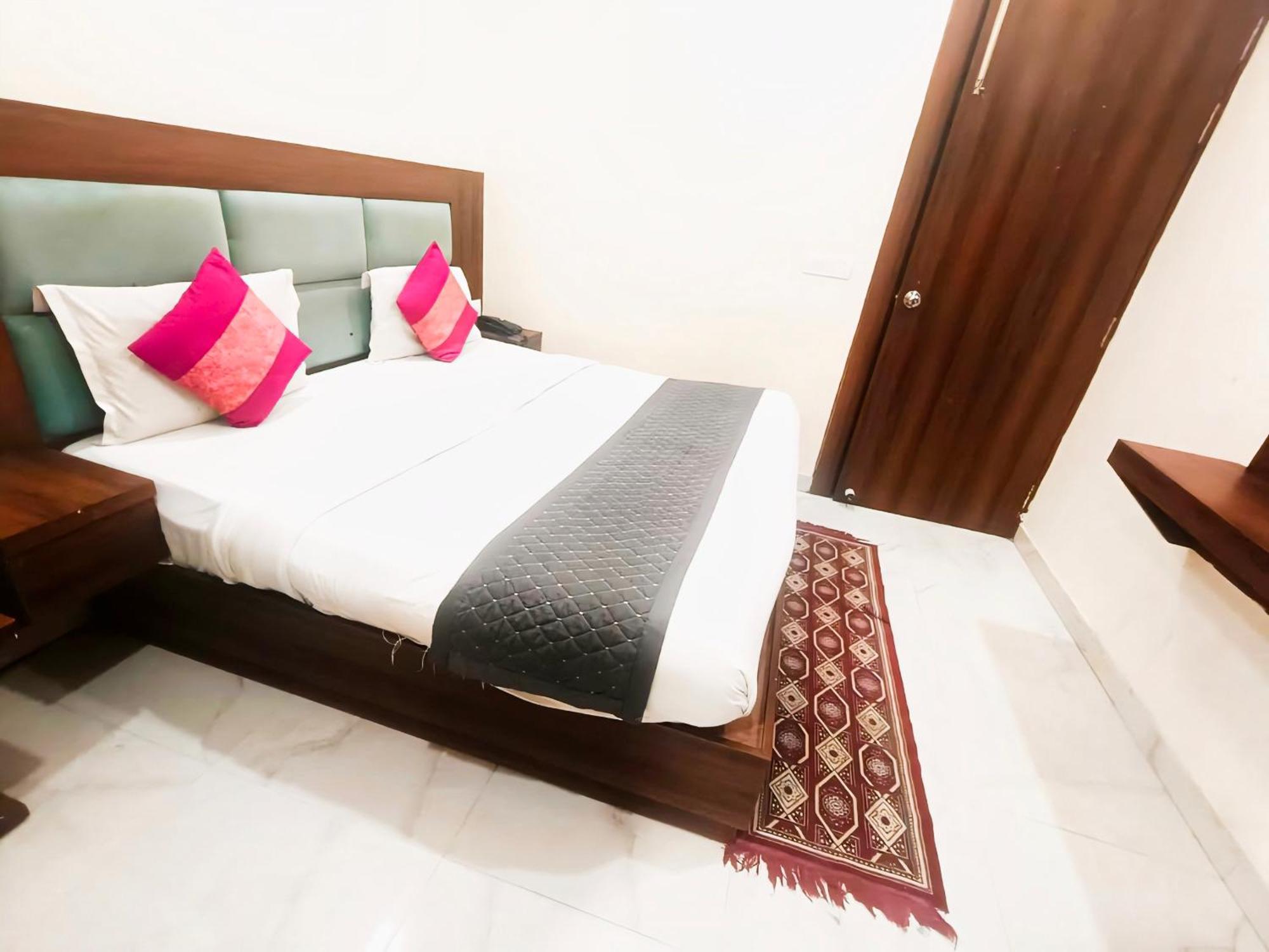 Hotel Shiva International Near By Igi Airport New Delhi Exterior foto